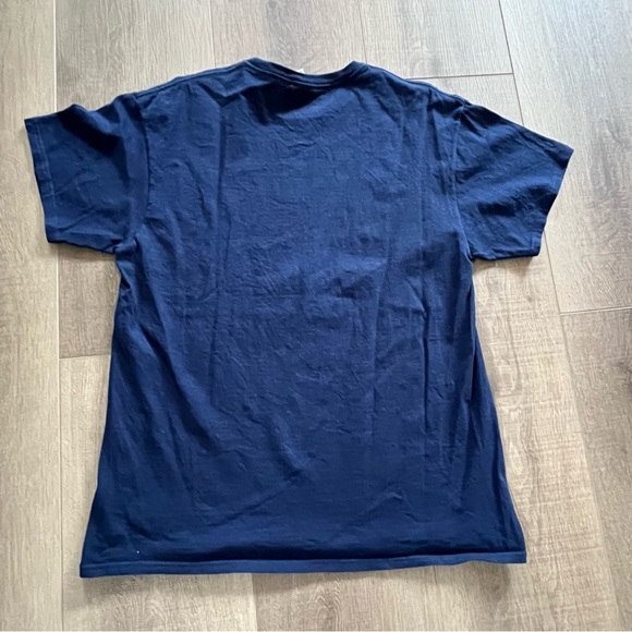 Yellowstone National Park Navy Blue TShirt Unisex L Bear Graphic Cotton Wildlife - Picture 5 of 8